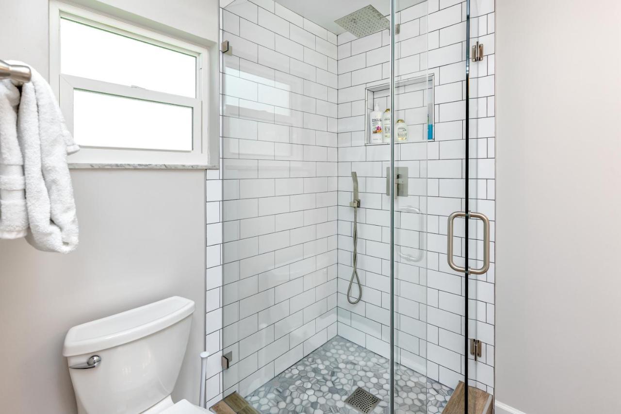 Modern Home, Heated Pool, Close To Beaches! Tarpon Springs Exteriör bild
