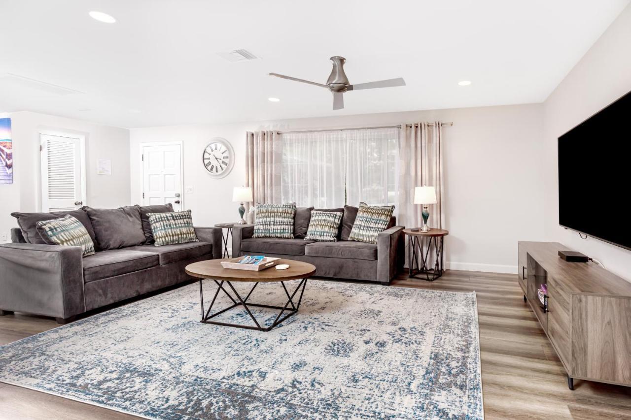 Modern Home, Heated Pool, Close To Beaches! Tarpon Springs Exteriör bild